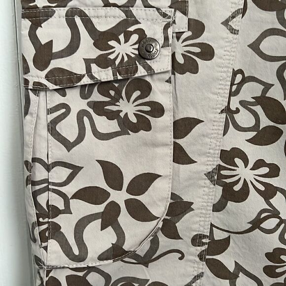 ‎Roots Cotton Flower Print Cargo Shorts Size 14 - Picture 6 of 14